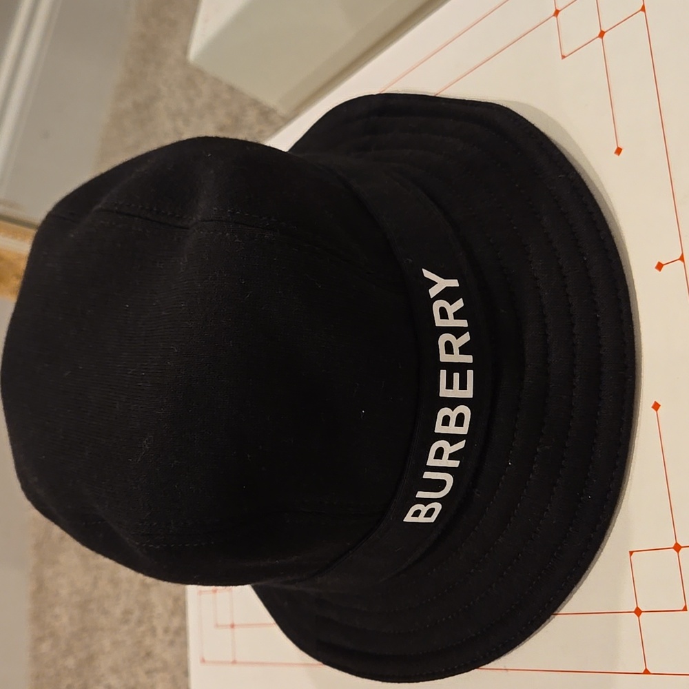 Burberry Classic Black Hat